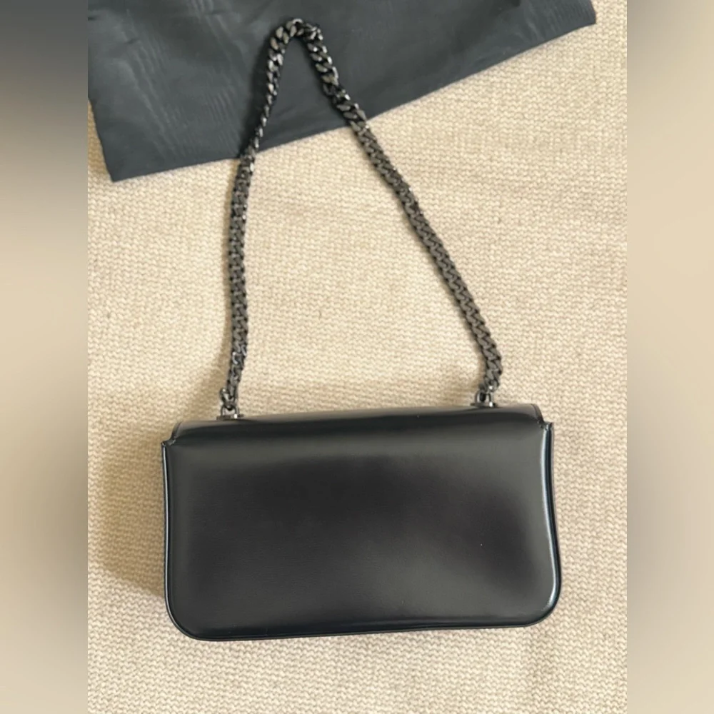 Celine Black Triomphe Chain Shoulder Bag - Picture 5 of 15